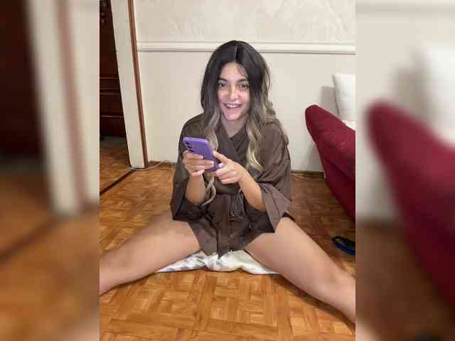 LustySass webcam