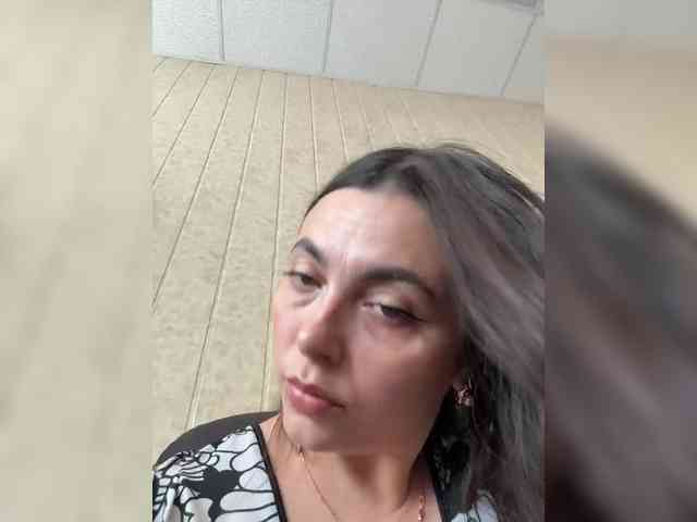LustySass webcam