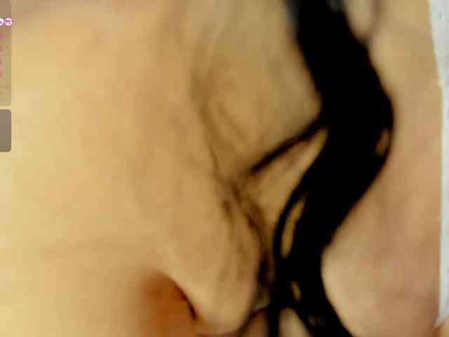 hazel-milf webcam