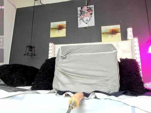hazel-milf webcam