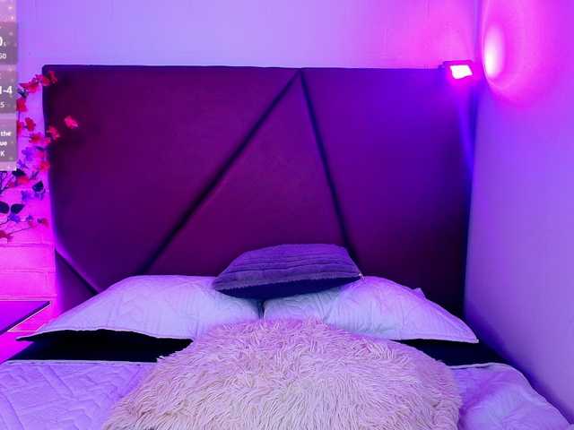 Lexi-Howard-'s BongaCams show and profile