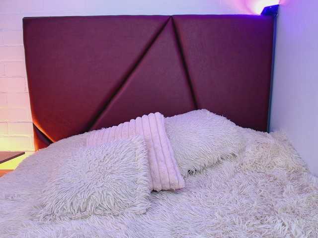 Lexi-Howard-'s BongaCams show and profile