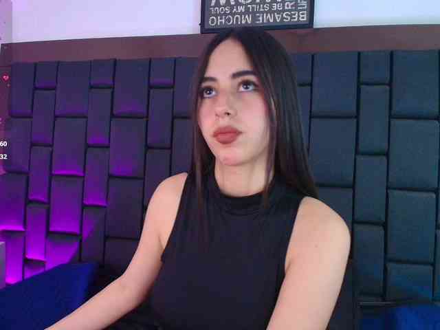 Lexi-Howard- webcam