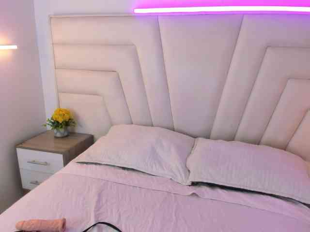 Lexi-Howard- webcam