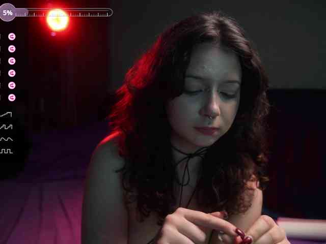 Megan_Cox webcam