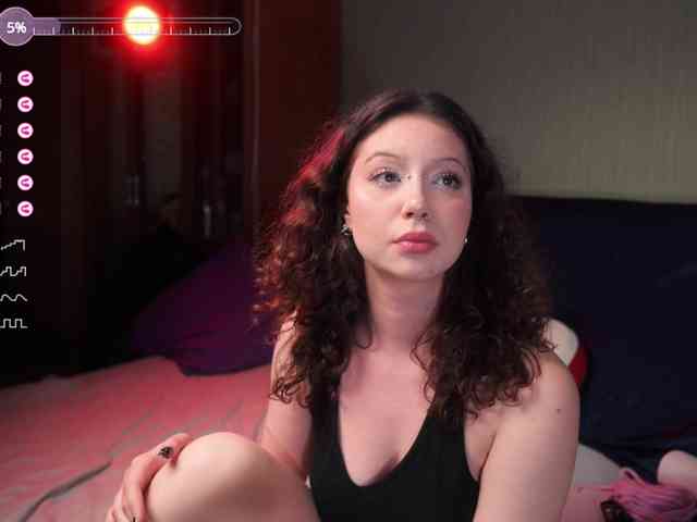 Megan_Cox webcam