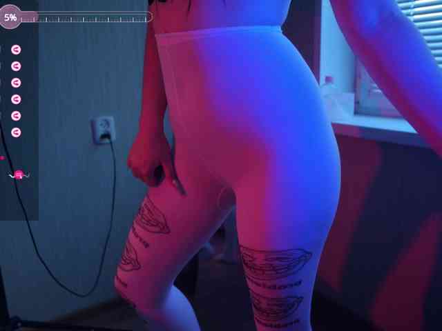 Megan_Cox webcam