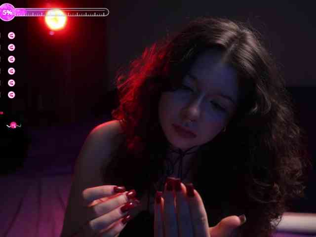Megan_Cox webcam