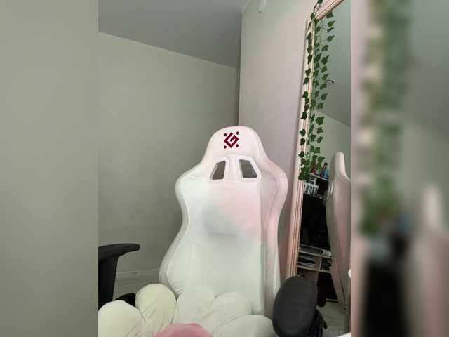 YoloLove — Lovens from 2tk  Before private 111  For Valentine's Day @remain 