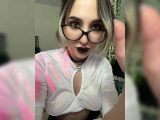 Honey_buns webcam
