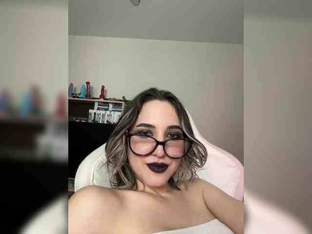 Honey_buns webcam