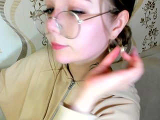 MelMooon Porn Show
