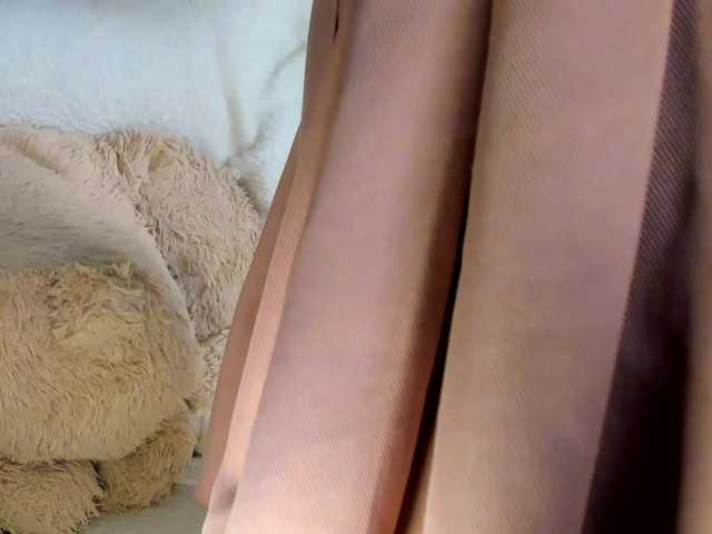 MelMooon's BongaCams show and profile