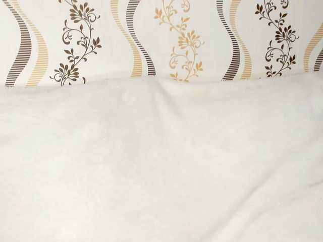 MelMooon's BongaCams show and profile