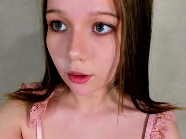 MelMooon from BongaCams is Freechat