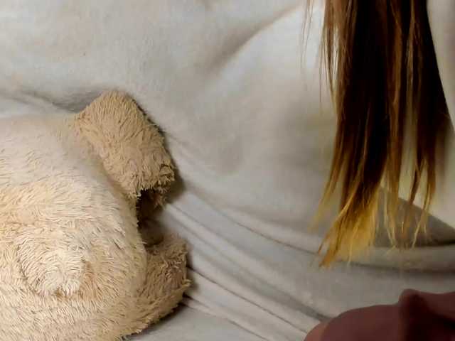 MelMooon's BongaCams show and profile