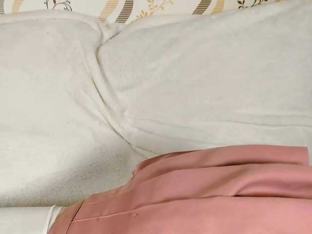 MelMooon's BongaCams show and profile