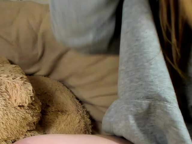 MelMooon's BongaCams show and profile