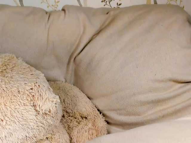 MelMooon's BongaCams show and profile