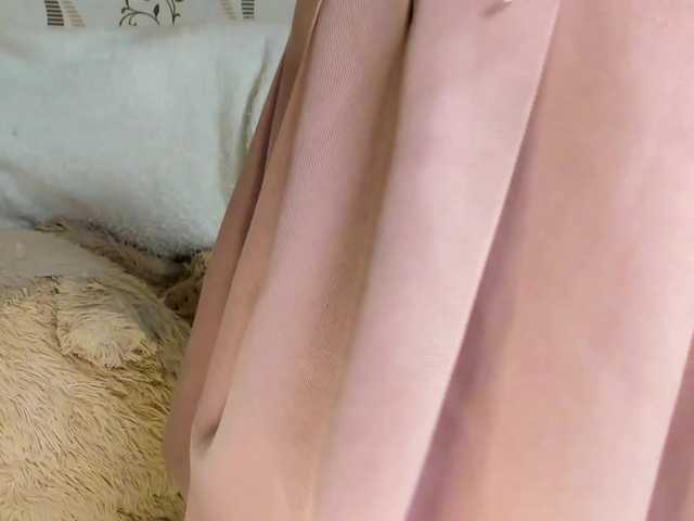 MelMooon's BongaCams show and profile