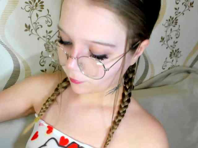 MelMooon webcam