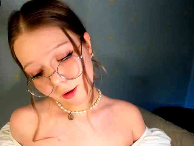 MelMooon webcam