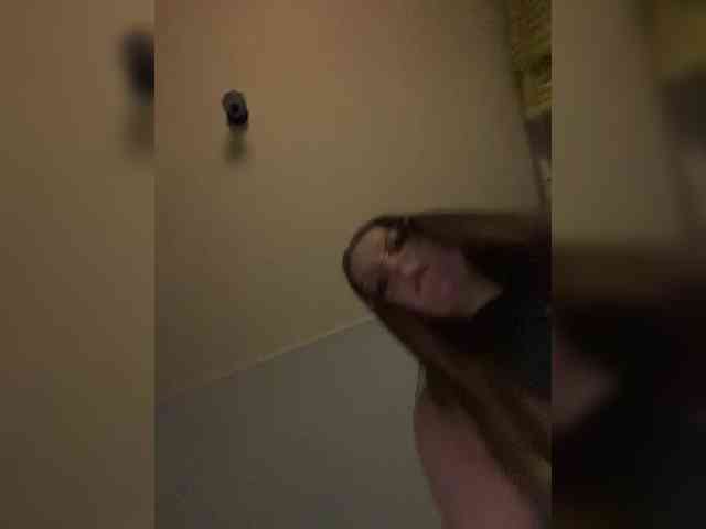 MelMooon webcam