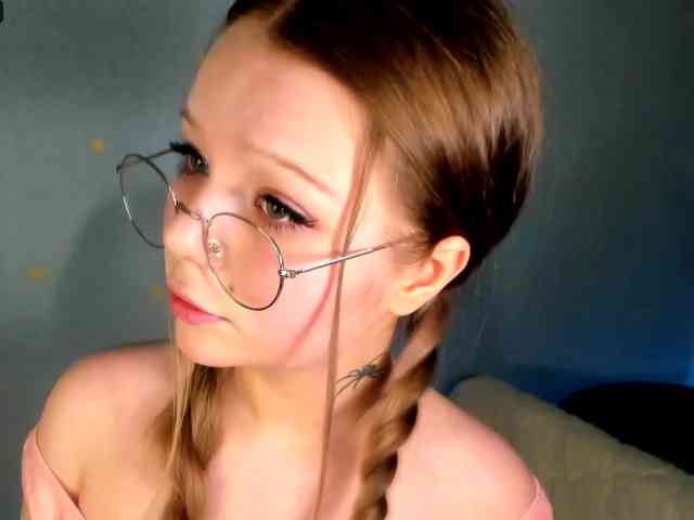 MelMooon webcam