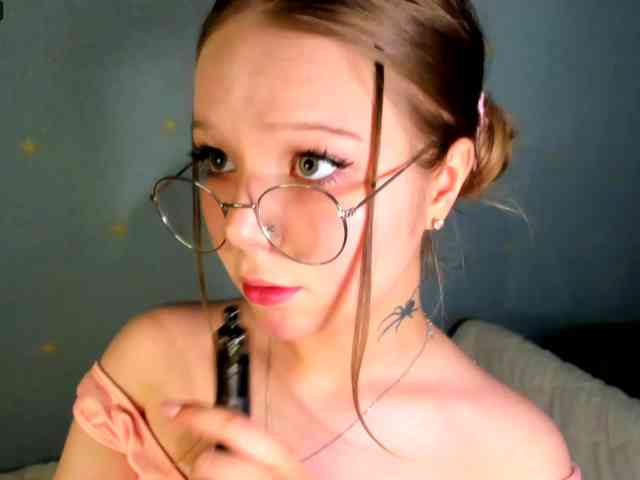 online webcam MelMooon