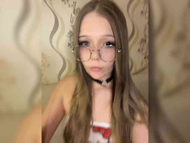 MelMooon webcam