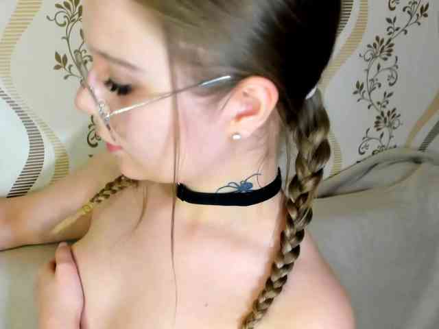 MelMooon webcam