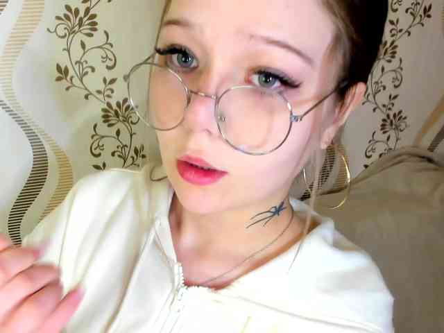 MelMooon webcam