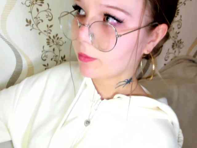 MelMooon webcam