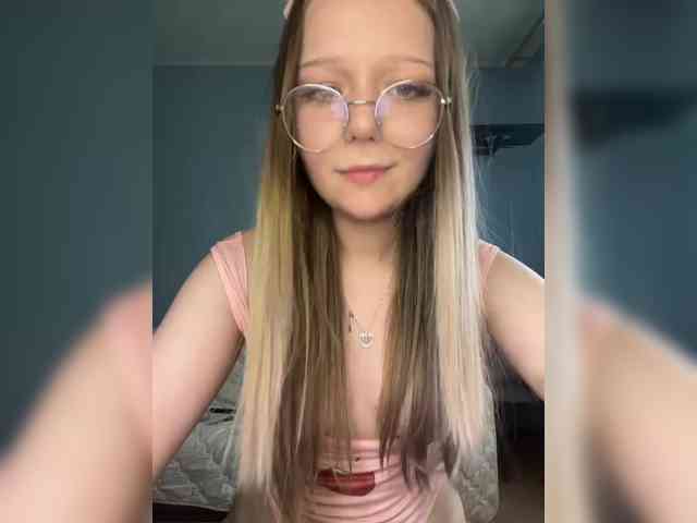MelMooon webcam
