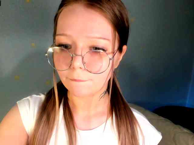 MelMooon webcam