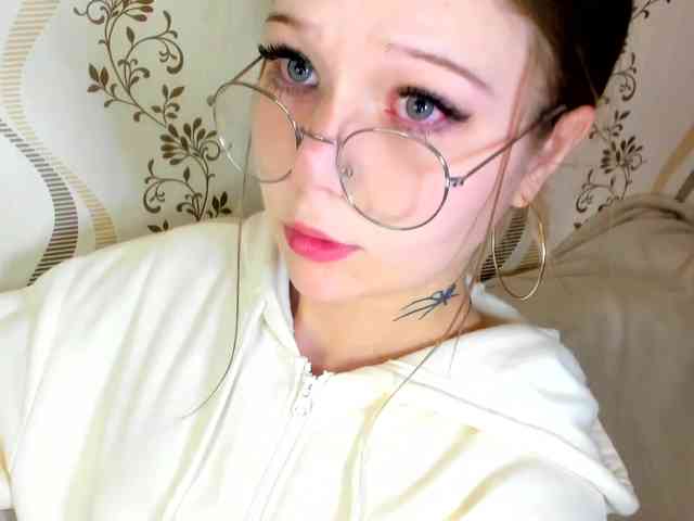 MelMooon webcam
