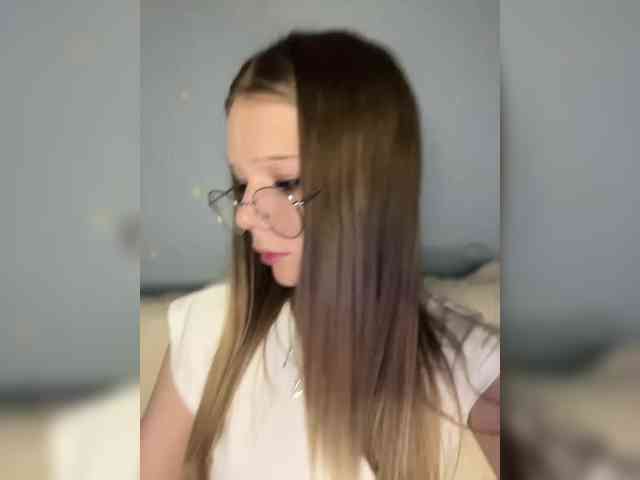 MelMooon webcam