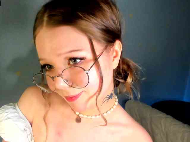 MelMooon webcam