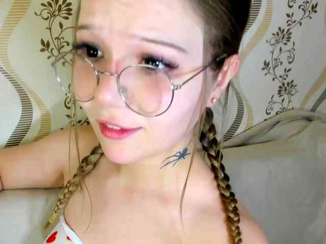 MelMooon webcam