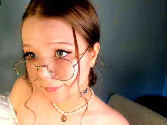 MelMooon webcam