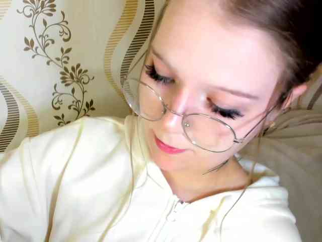 MelMooon webcam