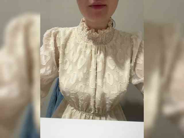 LanaDL18 webcam