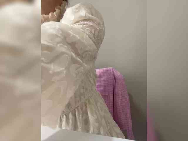 LanaDL18 webcam
