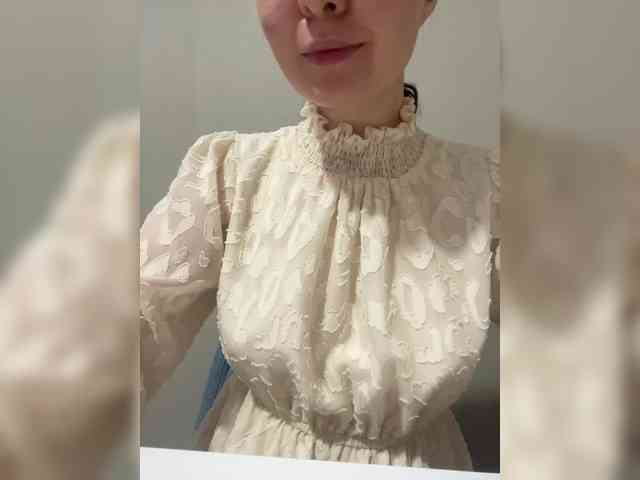 LanaDL18 webcam