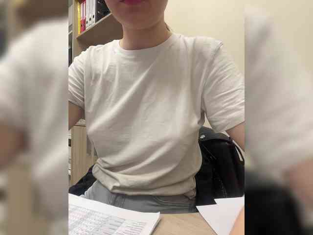 LanaDL18 webcam