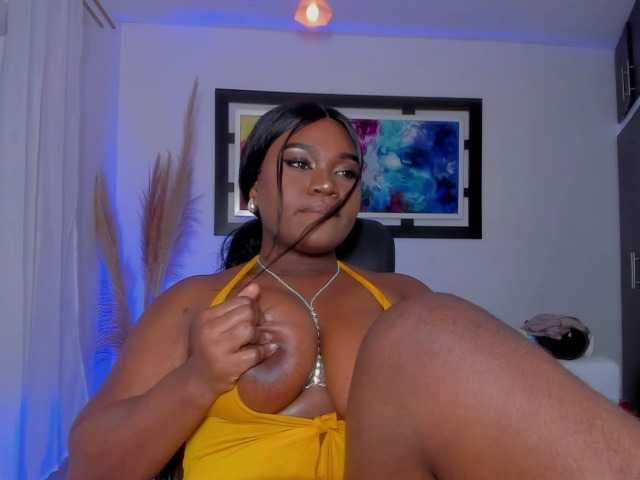 Scarlett19's BongaCams show and profile