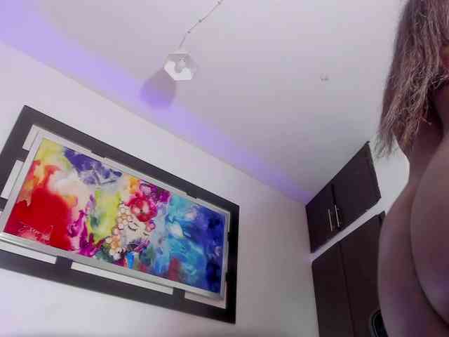 Scarlett19 webcam