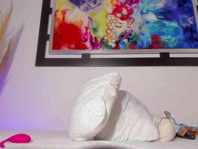 Scarlett19 webcam