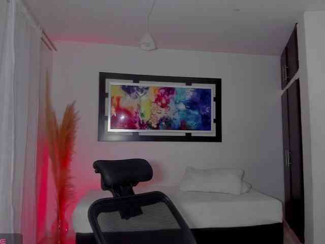Scarlett19 webcam