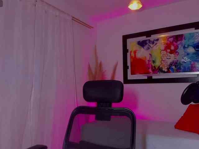 Scarlett19 bongacams